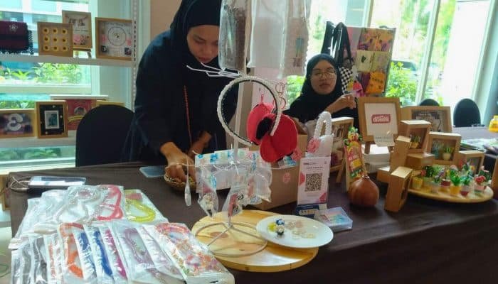 Diskop Makassar Fasilitasi UMKM Ikuti Pameran Hari Humas Indonesia