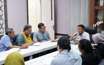 Terima Kunjungan Unicef, Pj Sekda Sebut Pemprov Sulsel Massif Sosialisasi Perlindungan Anak 3 Terima Kunjungan Unicef, Pj Sekda Sebut Pemprov Sulsel Massif Sosialisasi Perlindungan Anak