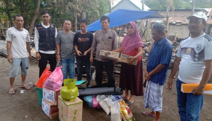 Buffer Stok BPBD Sulsel telah Disalurkan kepada Korban Kebakaran di Bantaeng