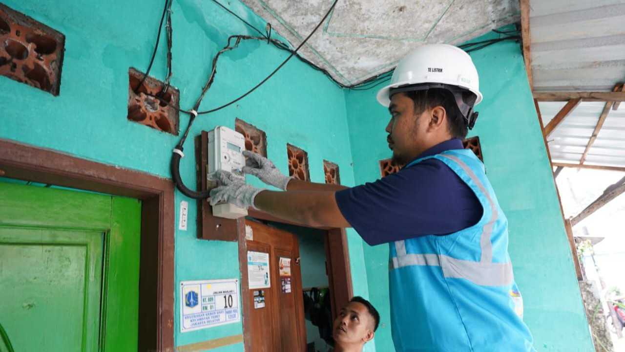 PLN Segera Gunakan "AMI", Meteran Canggih Bikin Pelanggan Bisa Monitor Penggunaan Listrik Secara Realtime