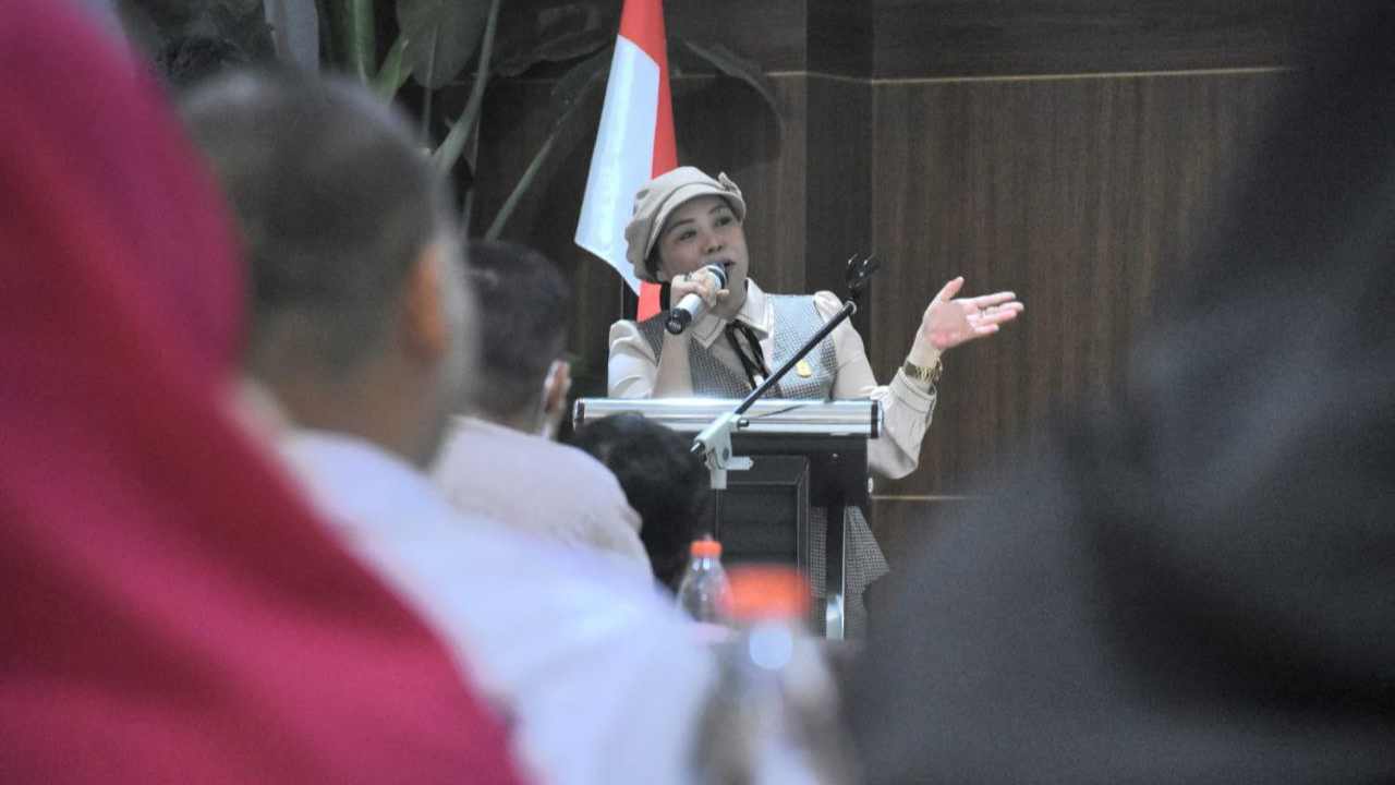 Nunung Dasniar, Anggota DPRD Kota Makassar