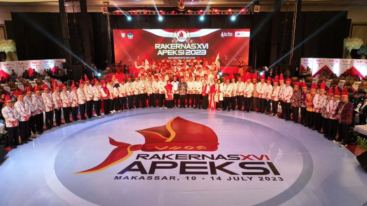Di Makassar, Bima Arya Sampaikan 3 Pesan Penting di Rakernas APEKSI