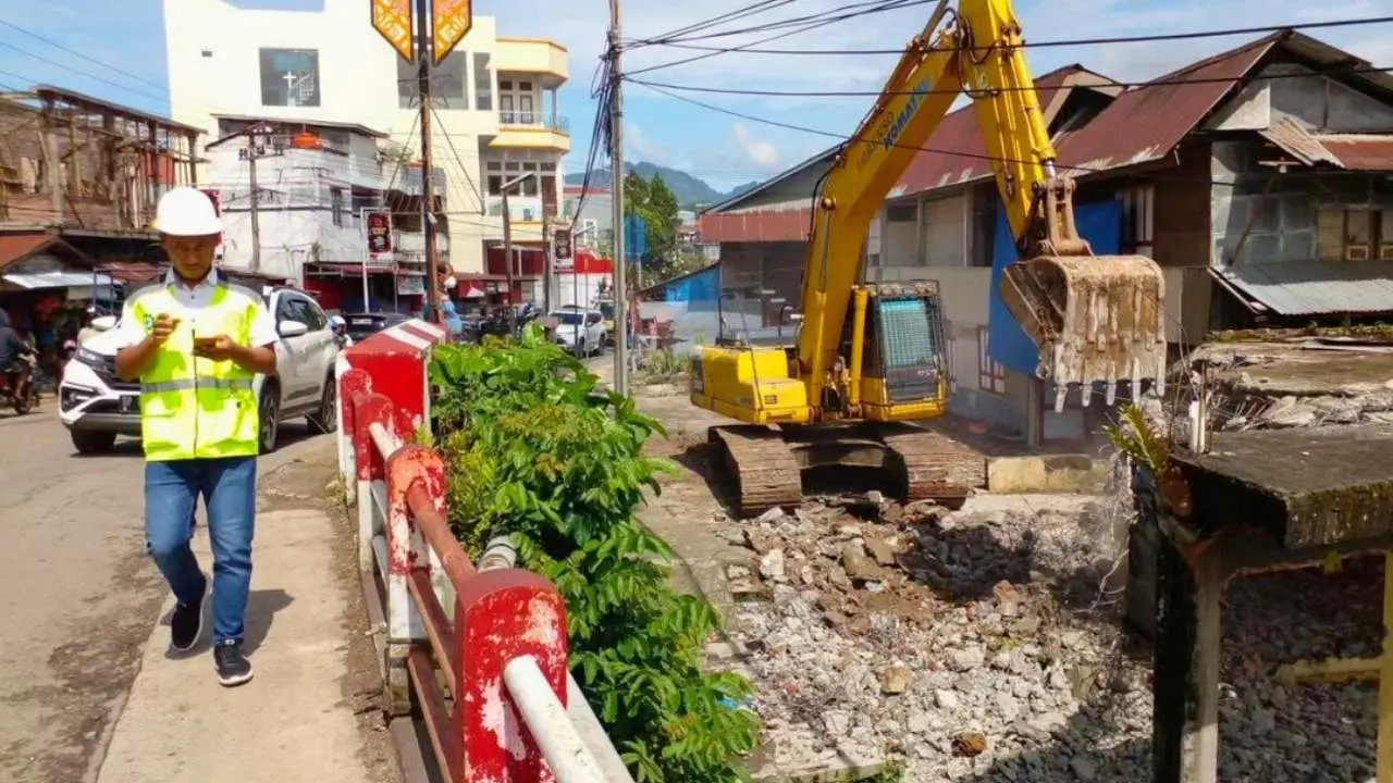 Pembangunan Jembatan Malango di Ruas Rantepao-Sadan-Batusitanduk Torut Dimulai