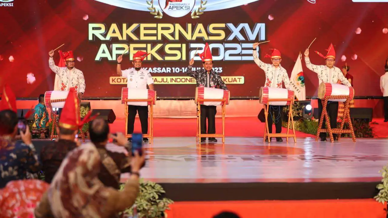Rakernas APEKSI XVI Tahun 2023 di Makassar Resmi Dibuka
