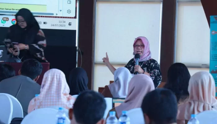 Diskominfo Makassar Tingkatkan Penguatan Kapasitas Bagi PPID Pelaksana