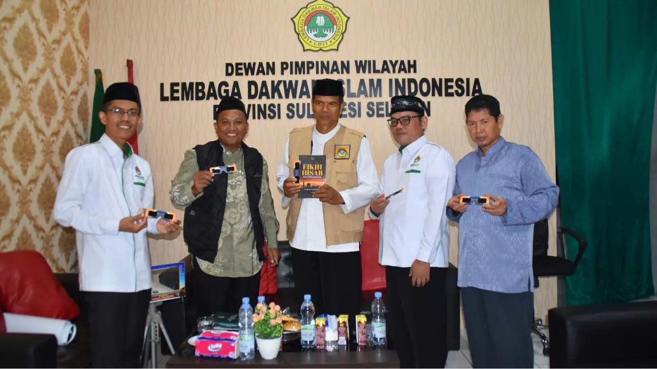 Hadirkan Dosen Ilmu Falak UIN Alauddin, LDII Sulsel Gelar Pelatihan Rukyatul Hilal 3 Hadirkan Dosen Ilmu Falak UIN Alauddin Makassar, LDII Sulawesi Selatan Gelar Pelatihan Rukyatul Hilal