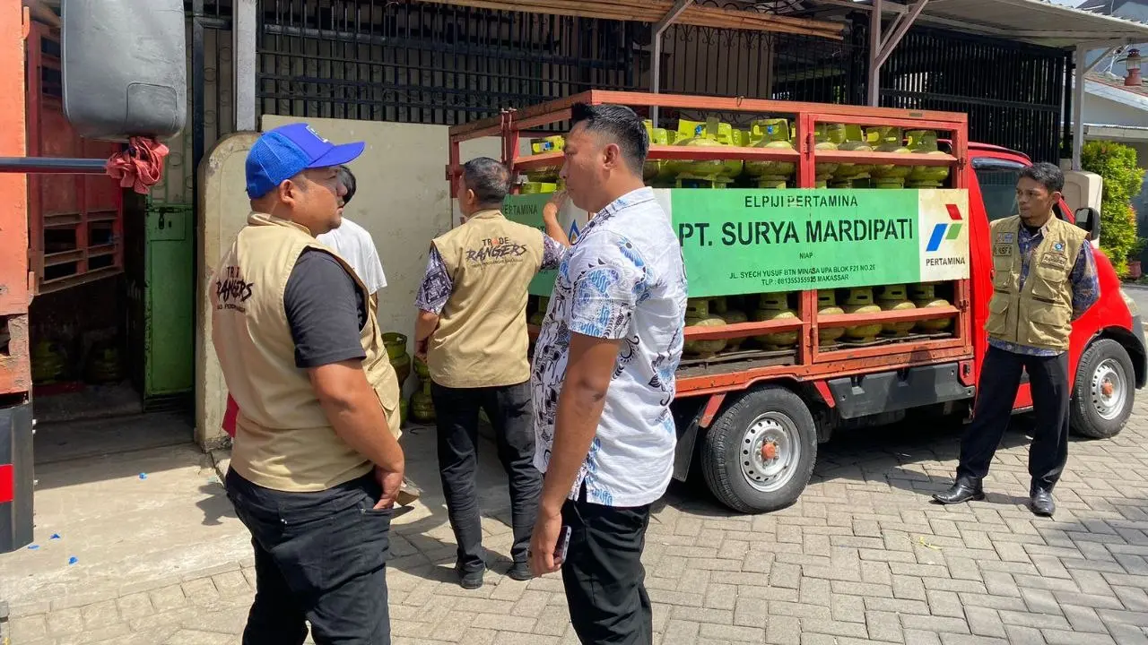 Respon Cepat Keluhan Warga, Disdag Makassar Sidak Pangkalan LPG 3 kg