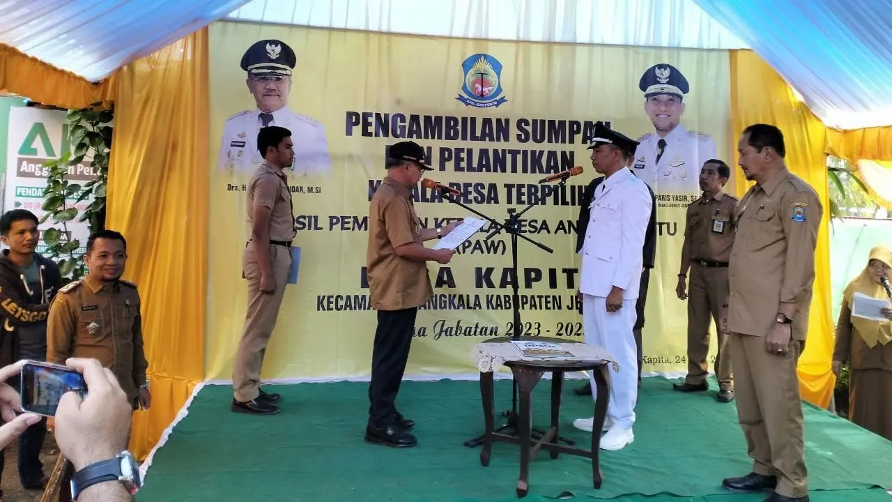 Begini Pesan Bupati Jeneponto kepada Kades PAW Desa Kapita yang Baru Dilantik