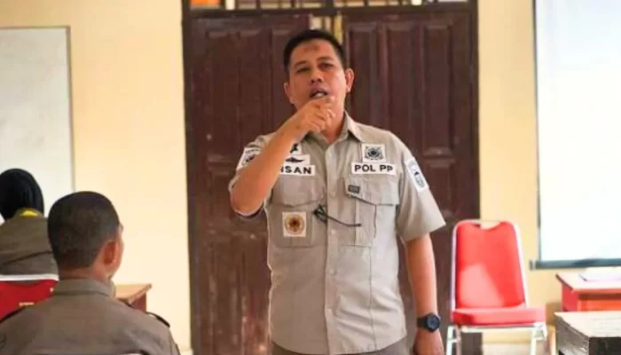 Ihsan Samad Beri Materi di Diklat Peningkatan Kapasitas SDM Aparatur Satpol
