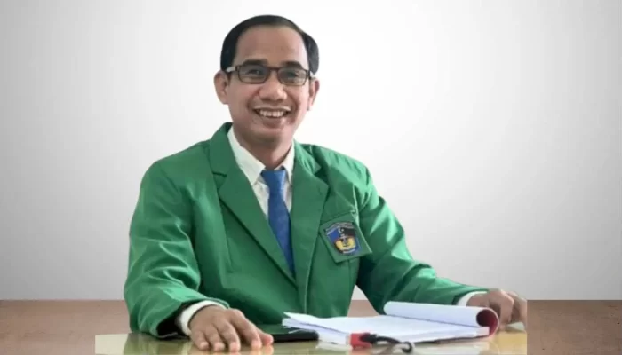 Ketua DPRD Makassar Rudianto Lallo, Ujian Tesis Program Magister Hukum UMI