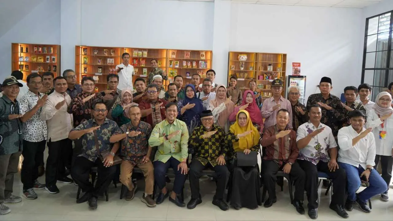 Kadiskop Makassar Terima Wawali Sawahlunto di Inkubator UMKM 3 Kadiskop Makassar Terima Wawali Sawahlunto di Inkubator UMKM