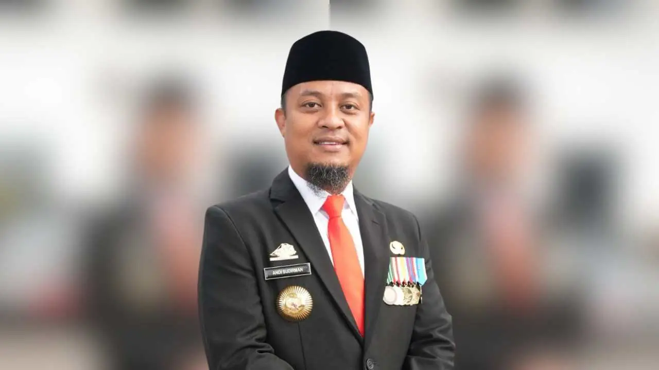 Gubernur Sulsel Andi Sudirman Sulaiman