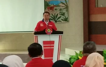 Pengurus Wilayah IKA Unhas Sulsel: Alumni Unhas Jeneponto Jangan Jadi Lemah 5 Pengurus Wilayah IKA Unhas Sulsel: Alumni Unhas Jeneponto Jangan Jadi Lemah