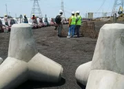 PLN Berhasil Kelola FABA Hingga 1,45 Juta Ton untuk Dimanfaatkan Jadi Material Batako hingga Tanggul Laut