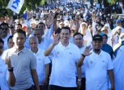 Warga Pangkep “Menyemut” Jalan Sehat Anti Mager Bersama Gubernur