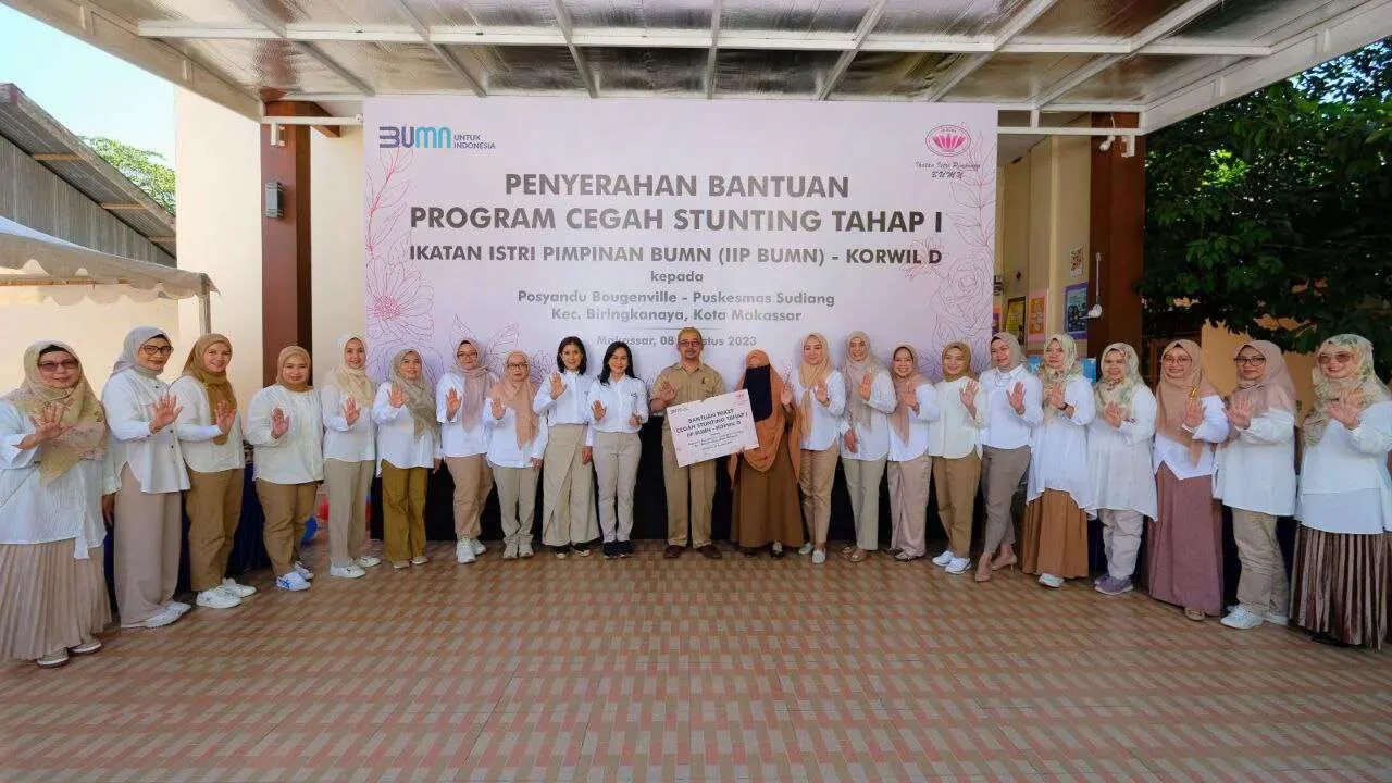 Kompak Tangani Stunting, IIP BUMN Korwil D Salurkan Bantuan Program Cegah Stunting di Sulsel 2 Kompak Tangani Stunting, IIP BUMN Korwil D Salurkan Bantuan Program Cegah Stunting di Sulsel