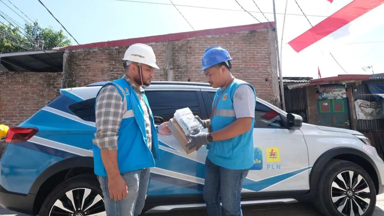 Pelanggan PLN di Kota Makassar Langsung Rasakan Manfaat Meteran Listrik AMI