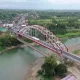 Jembatan Lama Pacongkang Rawan Roboh, Pemprov Sulsel Hadirkan yang Baru dengan Konstruksi Lengkung Baja