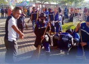 Camat Manggala Pimpin Langsung Petugas Kebersihan Bersihkan Pantai CPI
