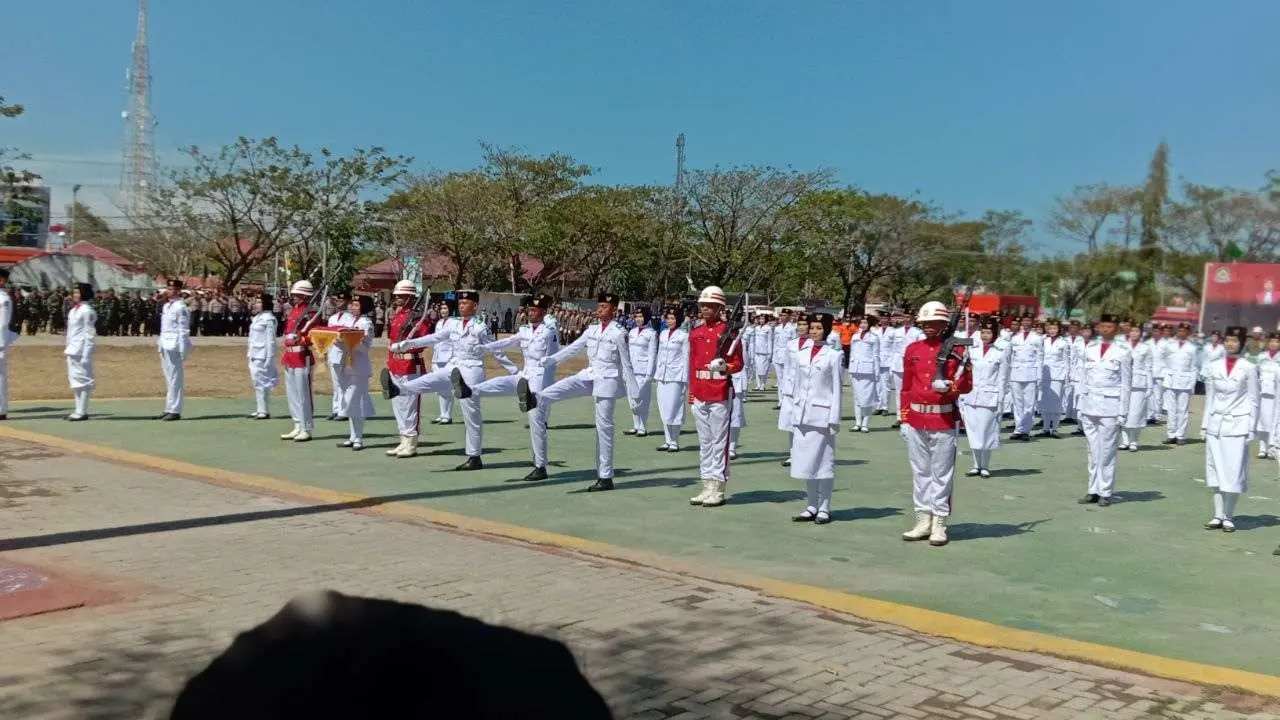 Ini Biodata Pengibar Bendera Merah Putih pada HUT ke-78 RI di Jeneponto 3 Peringatan HUT Ke-78 Kemerdekaan RI di Jeneponto Berlangsung Hikmat