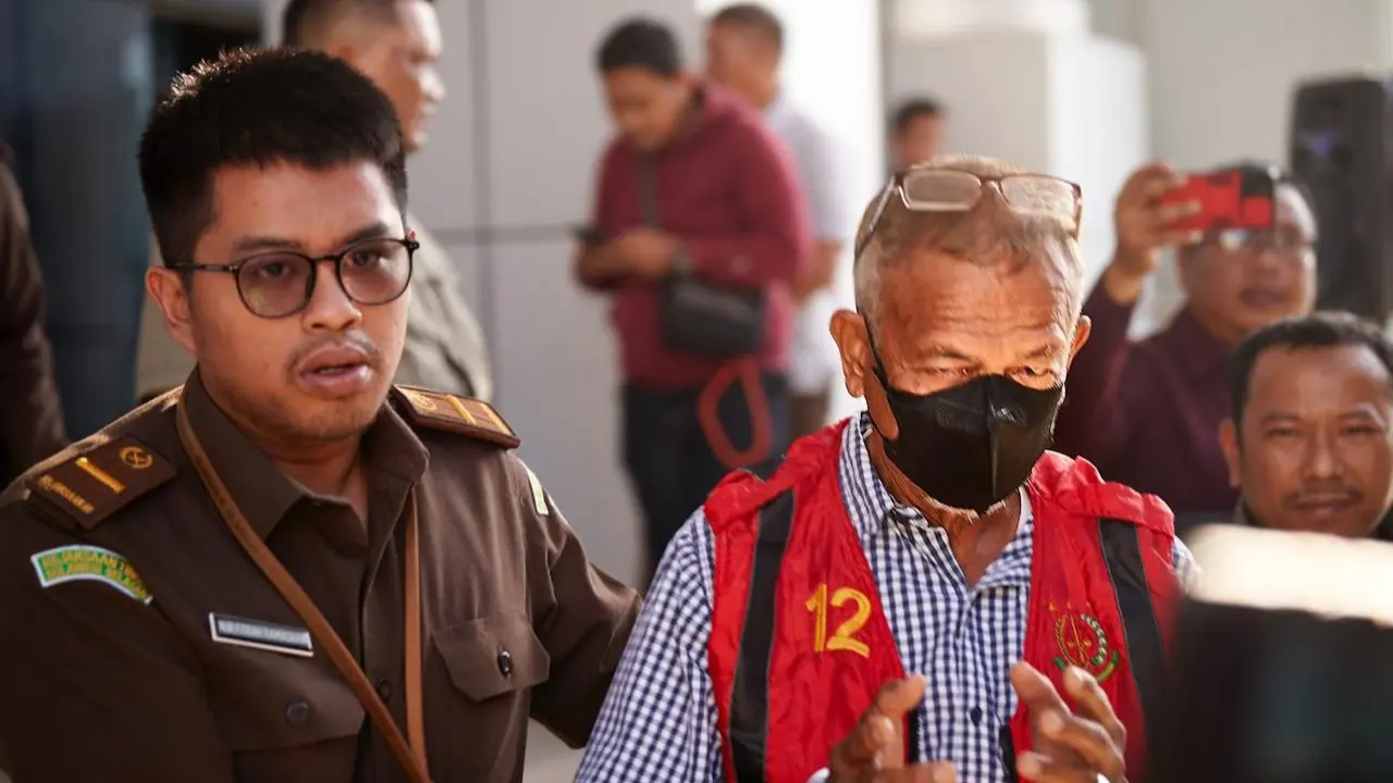 Kejati Sulsel Tangkap Buronan Kasus Penganiayaan Kejari Pinrang di Katimbang