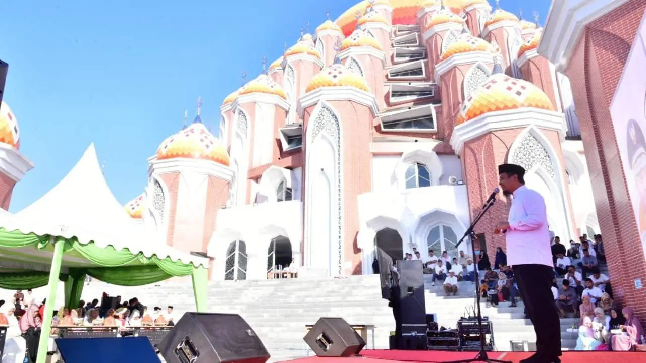 Gubernur Sulsel Resmikan Masjid Kubah 99 Asmaul Husna