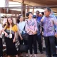 Danny Pomanto Bangga Perlihatkan Pembuatan Kapal Pinisi ke Peserta Senior Management Programme Singapore