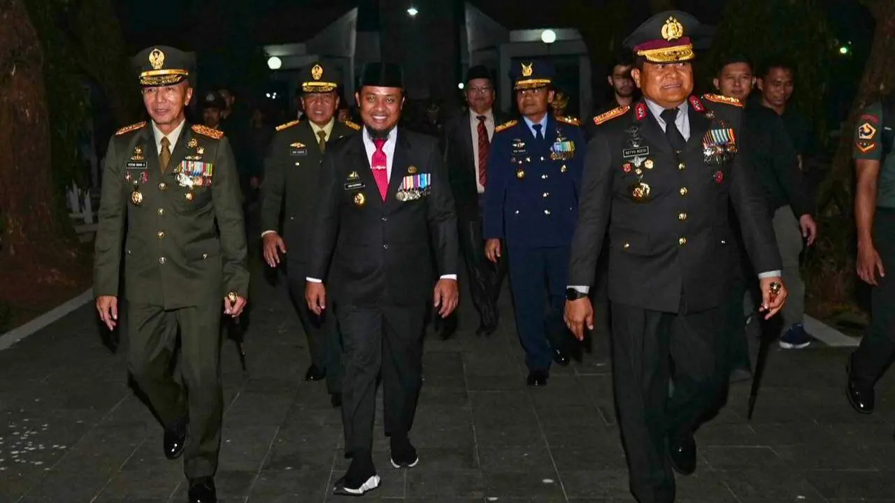 Gubernur Sulsel Hadiri Apel Kehormatan & Renungan Suci 78 Tahun Kemerdekaan RI