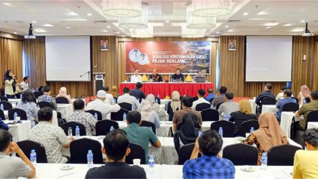 Bapenda Makassar Gelar Sosialisasi Pajak Reklame dan Pajak Parkir