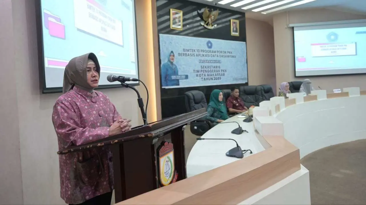 Hari ke-4, Indira Yusuf Ismail Beri Arahan Bimtek Aplikasi Data Dasawisma Kec. Ujung Tanah 2 Hari ke-4, Indira Yusuf Ismail Beri Arahan Bimtek Aplikasi Data Dasawisma Kec. Ujung Tanah