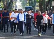 Pj Gubernur Bahtiar & Ketua PKK Sofha Marwah Senam Pagi Bareng Pegawai Lingkup Pemprov Sulsel