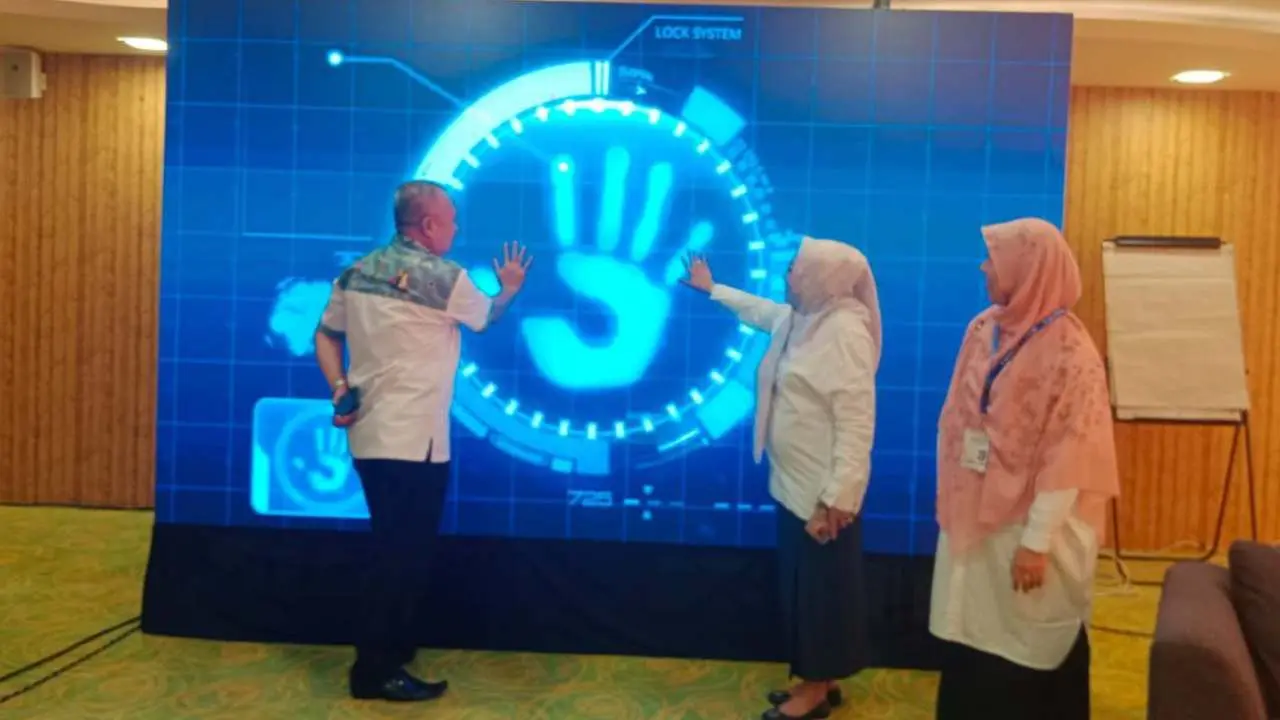 BKPSDMD Makassar Launching Aplikasi Si-Pijar, Akhmad Namsum harap Bisa Hemat Waktu Verifikasi Dokumen