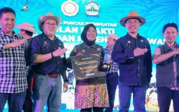 Petugas Reproduksi Inseminator Asal Sulsel Juara I Nasional di Ajang Bulan Bhakti Peternakan dan Kesehatan Hewan 5 Petugas Reproduksi Inseminator Asal Sulsel Juara I Nasional di Ajang Bulan Bhakti Peternakan dan Kesehatan Hewan