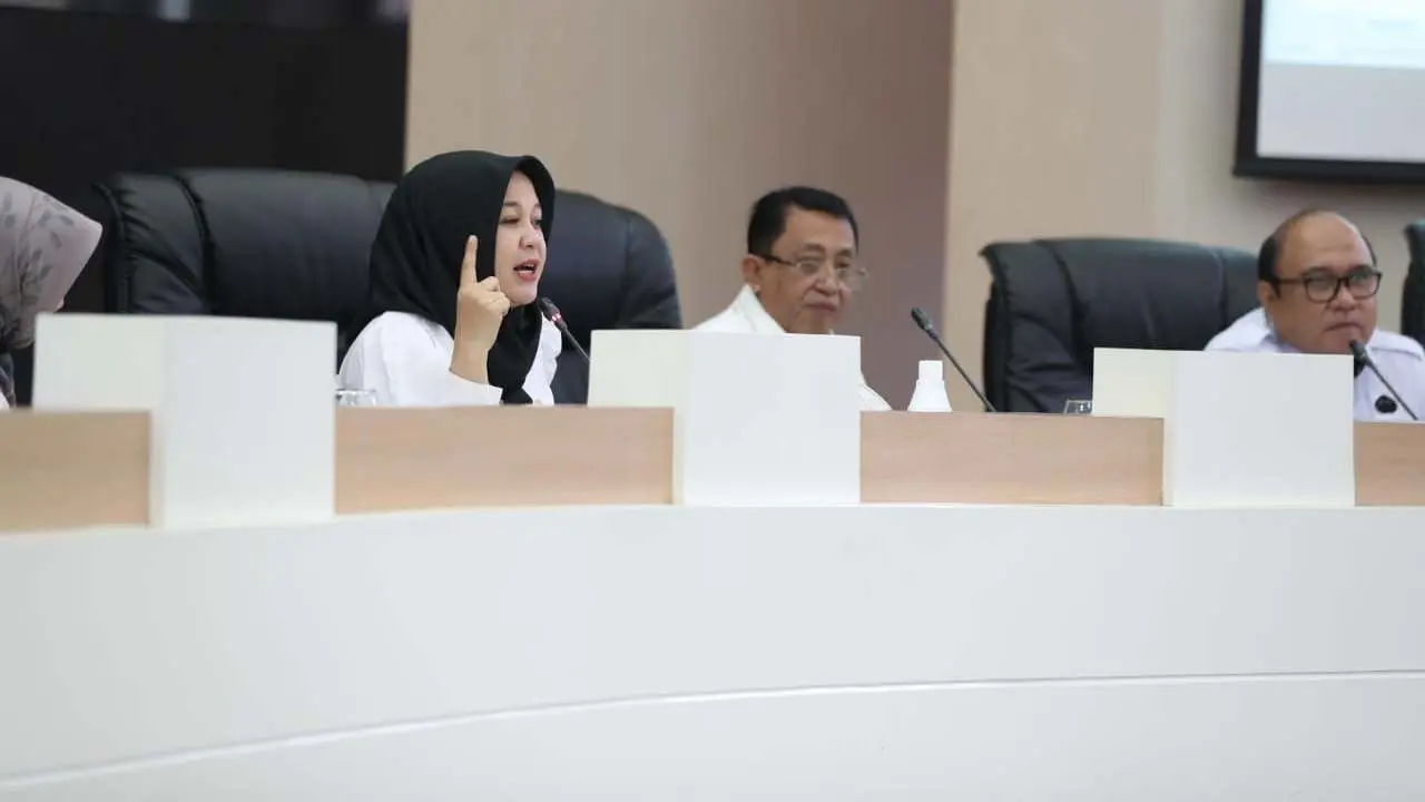 Wawali Fatma Pimpin Rapat Koordinasi Makassar Tanggap Darurat Kekeringan