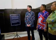 Pameran Walking Through A Songline di Museum Kota Makassar Resmi Dibuka