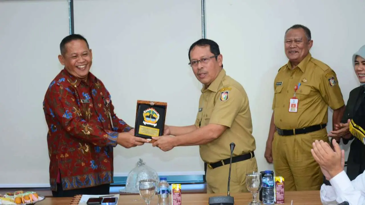 Kepala BKPSDMD Makassar Dampingi Sekda Terima Visitasi PKN Tingkat II Angk.XXIV Jateng