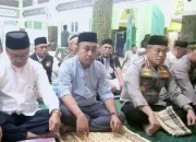 Camat Manggala Dampingi Kaporestabes Makassar Safari Sholat Subuh di Masjid Al Amin
