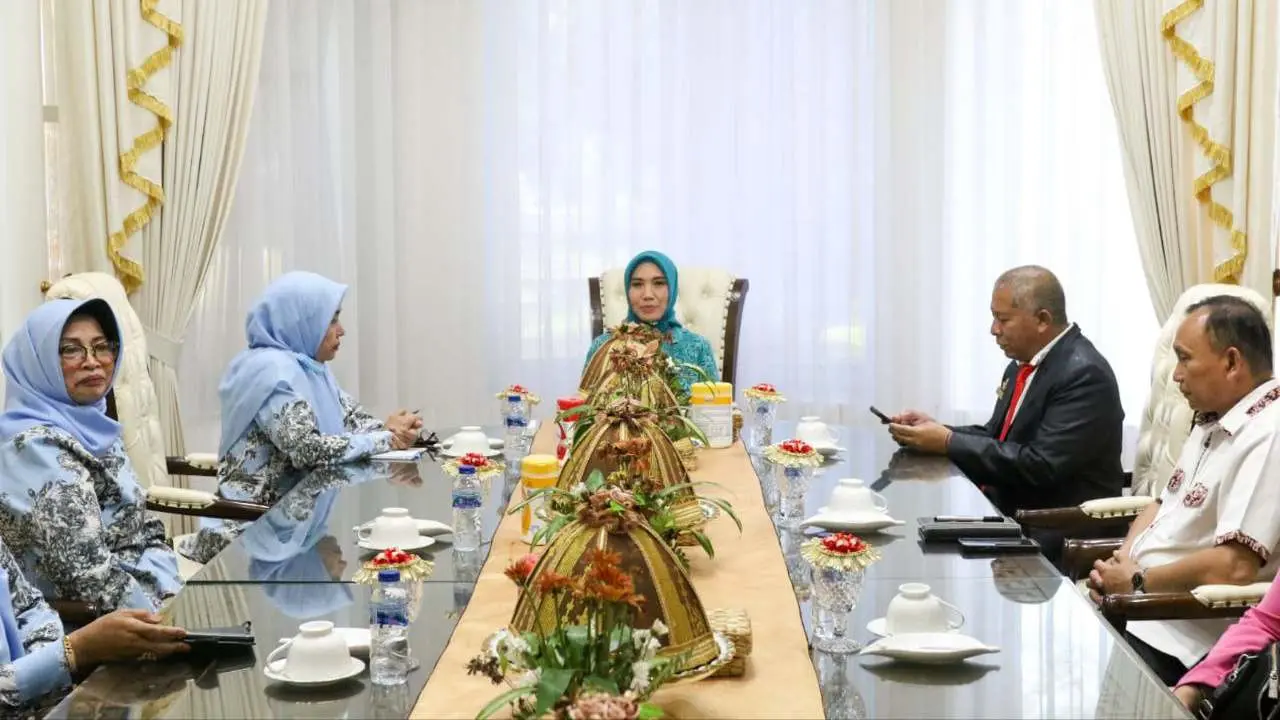 Sofha Marwah Jadi Ketua Kontingen Perwosi Sulsel di Lomba Senam Kreasi 2023