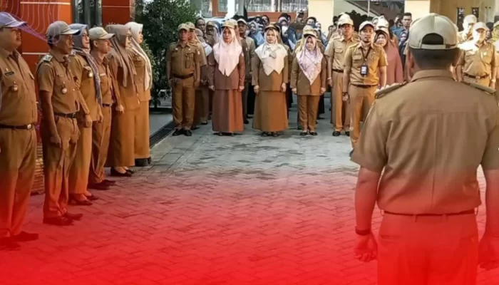 Camat Manggala Minta Jajarannya Senantiasa Jaga Kedisiplinan dan Loyalitas