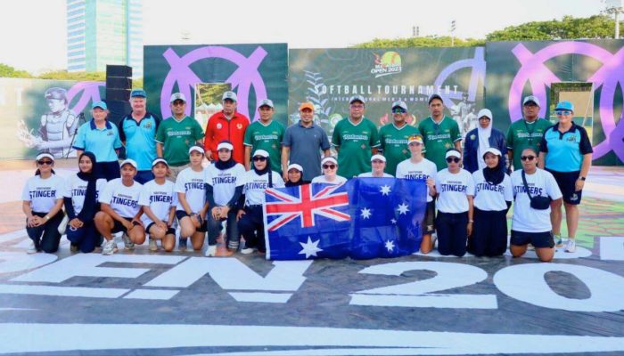 Diikuti 7 Negara, Danny Pomanto Buka Turnament Softball Internasional Makassar Open 2023