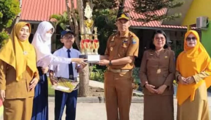 Prestasi Membanggakan, SMPN 1 Binamu Juara Umum Lomba Digelar Disdikbud Jeneponto