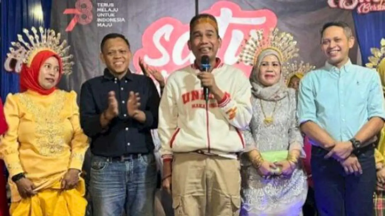 Hadiri Pesta Rakyat Kelurahan Bitoa, Ketua DPRD Makassar Ajak Pertahankan Kekompakan dan Kebersamaan