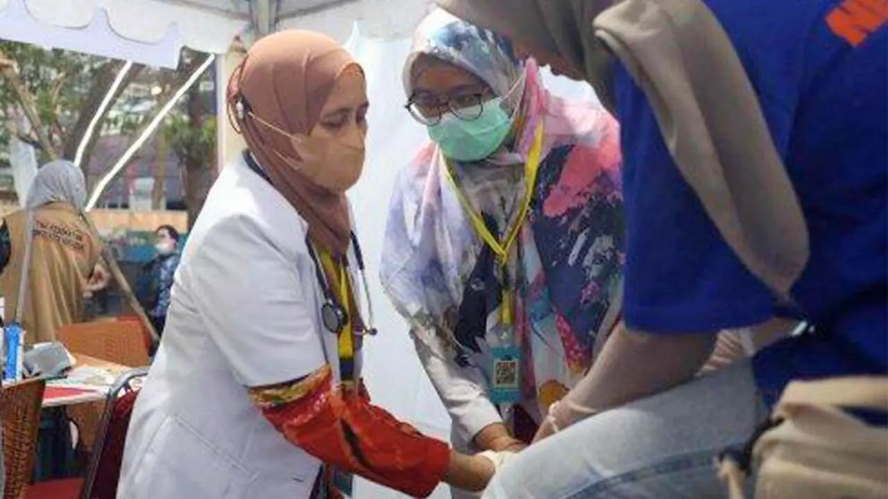 Posko Dinkes Kota Makassar di Arena F8 Diserbu Pengunjung