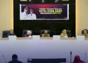 Kadisdukcapil Hadiri Pertemuan Bersama Tim Verlap KLA