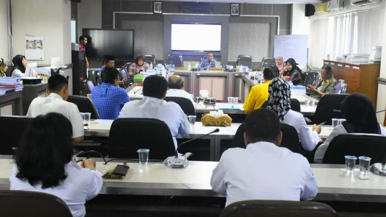 Komisi A DPRD Sulsel & Timsel Sepakat Komisioner KI Sulsel Terpilih Harus Profesional 3 Komisi A DPRD Sulsel & Timsel Sepakat Komisioner KI Sulsel Terpilih Harus Profesional