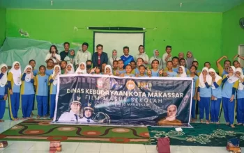 Disbud Nobar Film "Masuk Sekolah” Bersama Pelajar SMPN 13 Makassar