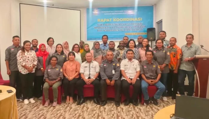 Kepala BKPSDMD Makassar Narasumber Sosialisai Pengelolaan Data Kepegawaian