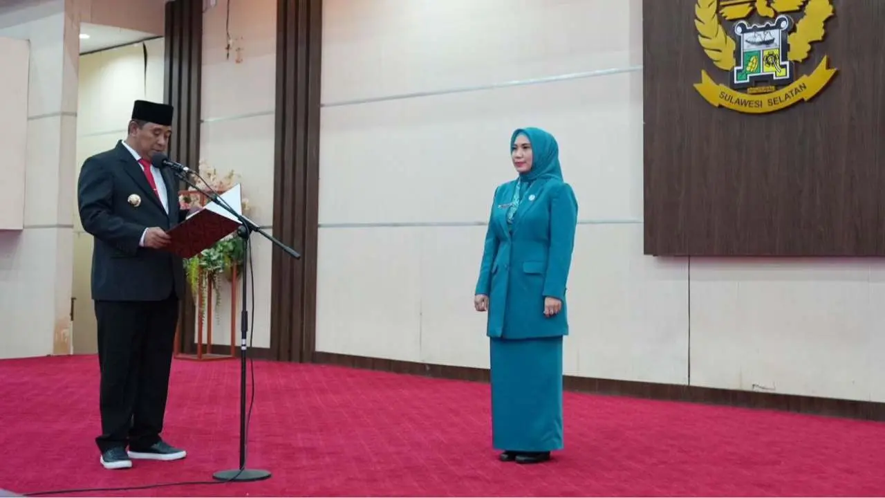 Kukuhkan Pengurus TP PKK-Bunda PAUD Sulsel, Pj Gubernur Bahtiar Minta Bersinergi dengan Kabupaten Kota