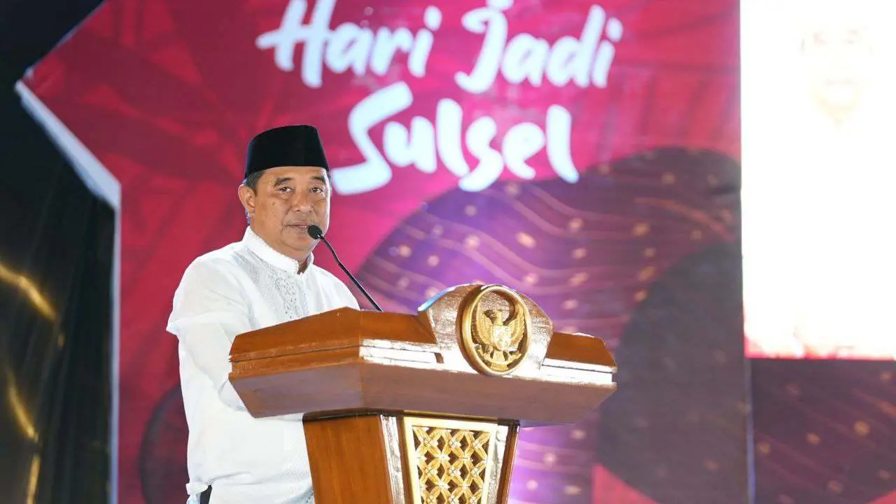 Rangkaian HUT Ke-354 Sulsel, Pj Gubernur Gelar Tasyakuran Bersama 3.540 Anak-anak Yatim Piatu 2 Rangkaian HUT Ke-354 Sulsel, Pj Gubernur Gelar Tasyakuran Bersama 3.540 Anak-anak Yatim Piatu