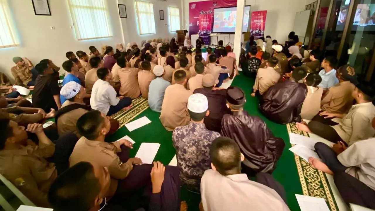 KPU Goes to Pesantren Dalam rangka Hari Santri Nasional 2023, Gelar Nobar Film Kejarlah Janji karya